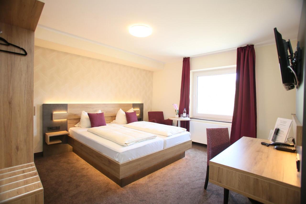 Hotel Muenchner Hof 3*