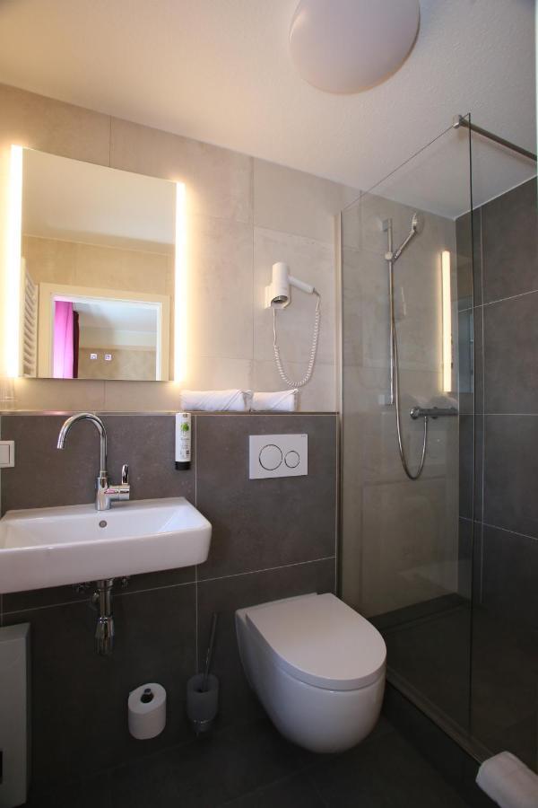 Hotel Muenchner Hof 3*