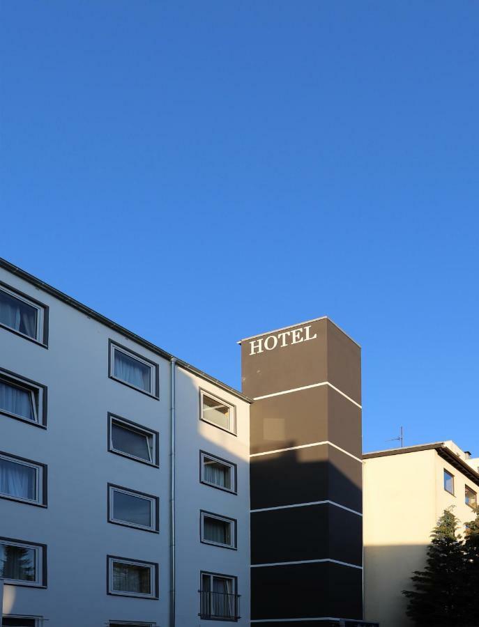 Hotel Muenchner Hof 3*